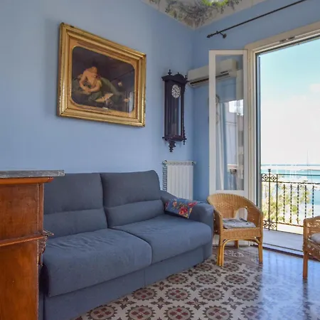 Amazing In Castellammare D,g, With Wifi * Castellammare del Golfo